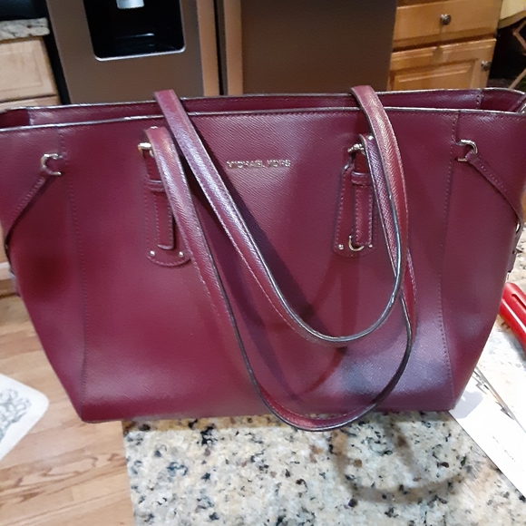Mk merlot large purse - Picture 2 of 4